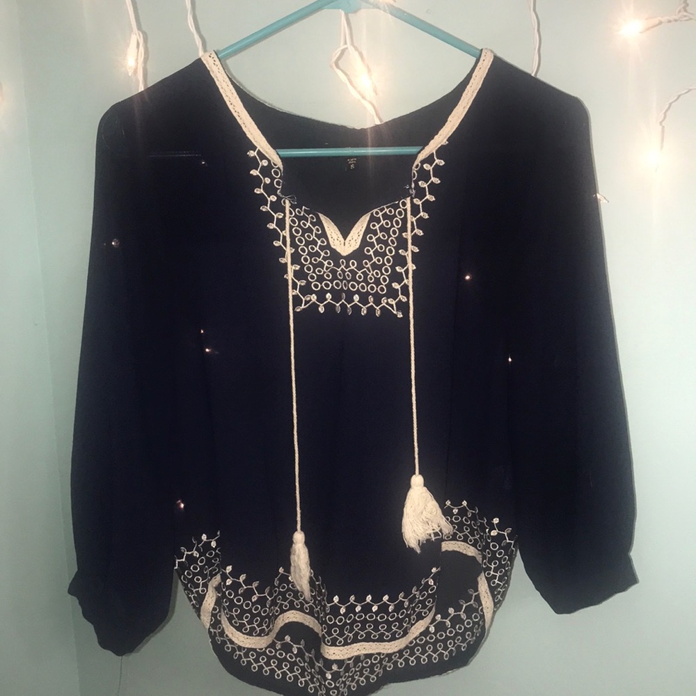 super cute lightweight blouse